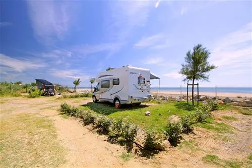 camping-lvl-les-ayguades-gruissan-9psuq