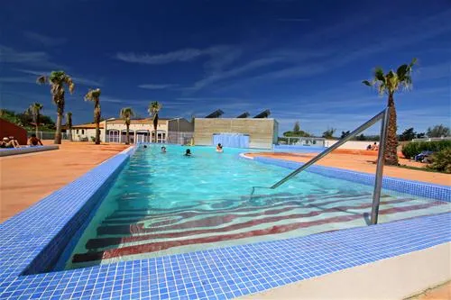 camping-lvl-les-ayguades-gruissan-b943u