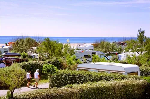 camping-lvl-les-ayguades-gruissan-fgq5o