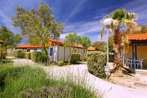 camping-lvl-les-ayguades-gruissan-hjxah