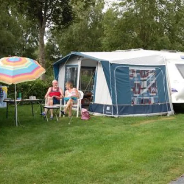 camping-hohenbusch-burgreuland-1l4so