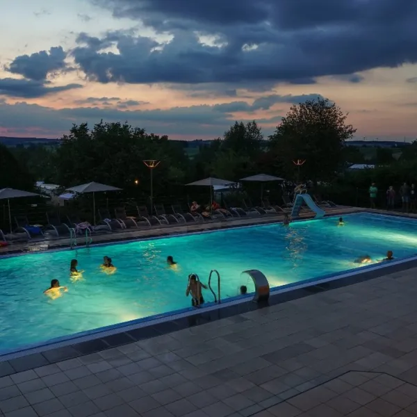 camping-hohenbusch-burgreuland-qhoqb
