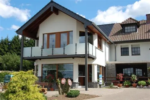 camping-hohenbusch-burgreuland-s35w8