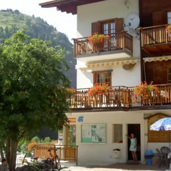 camping-molignon-les-haudres-nznar