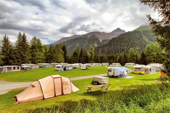 camping-chapella-cinuoschel-2oc8g