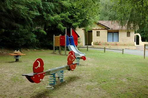 camping-les-pialades-nabirat-tvhmh