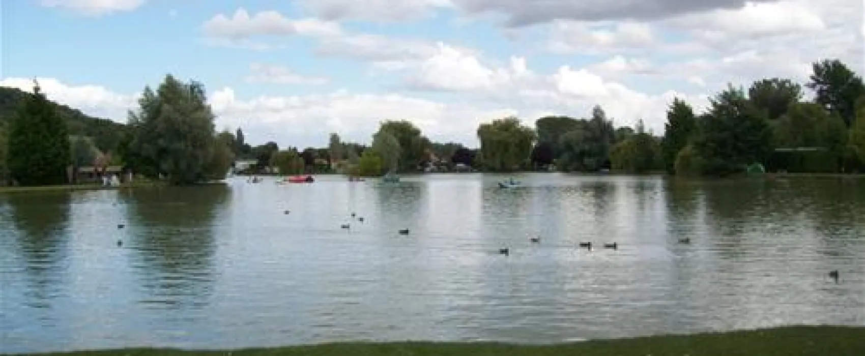 Camping De La Croix Du Vieux Pont
