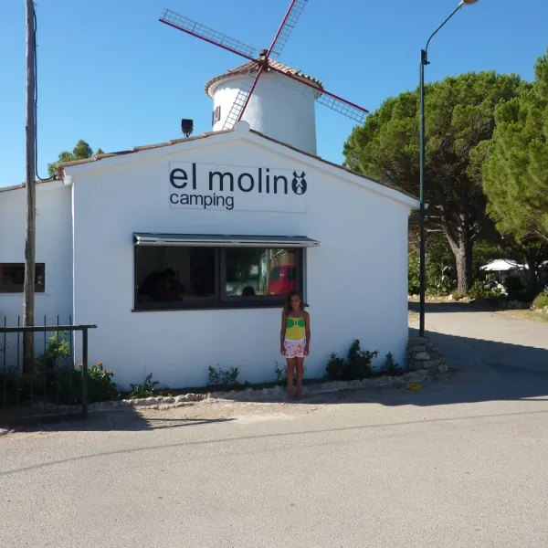 camping-el-molino-torroella-de-montgr-nykpk