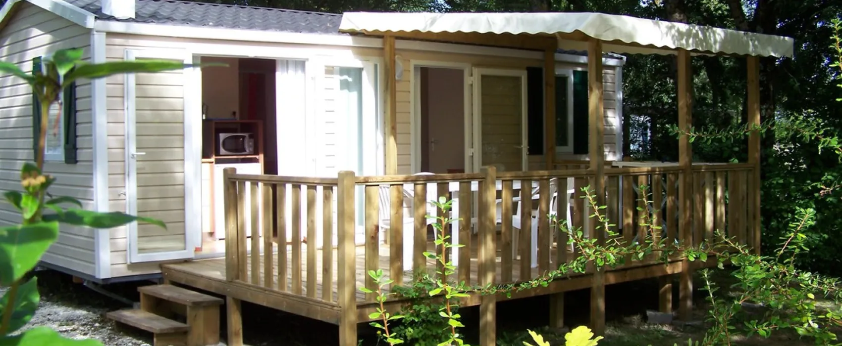 Camping Fleurs des Champs