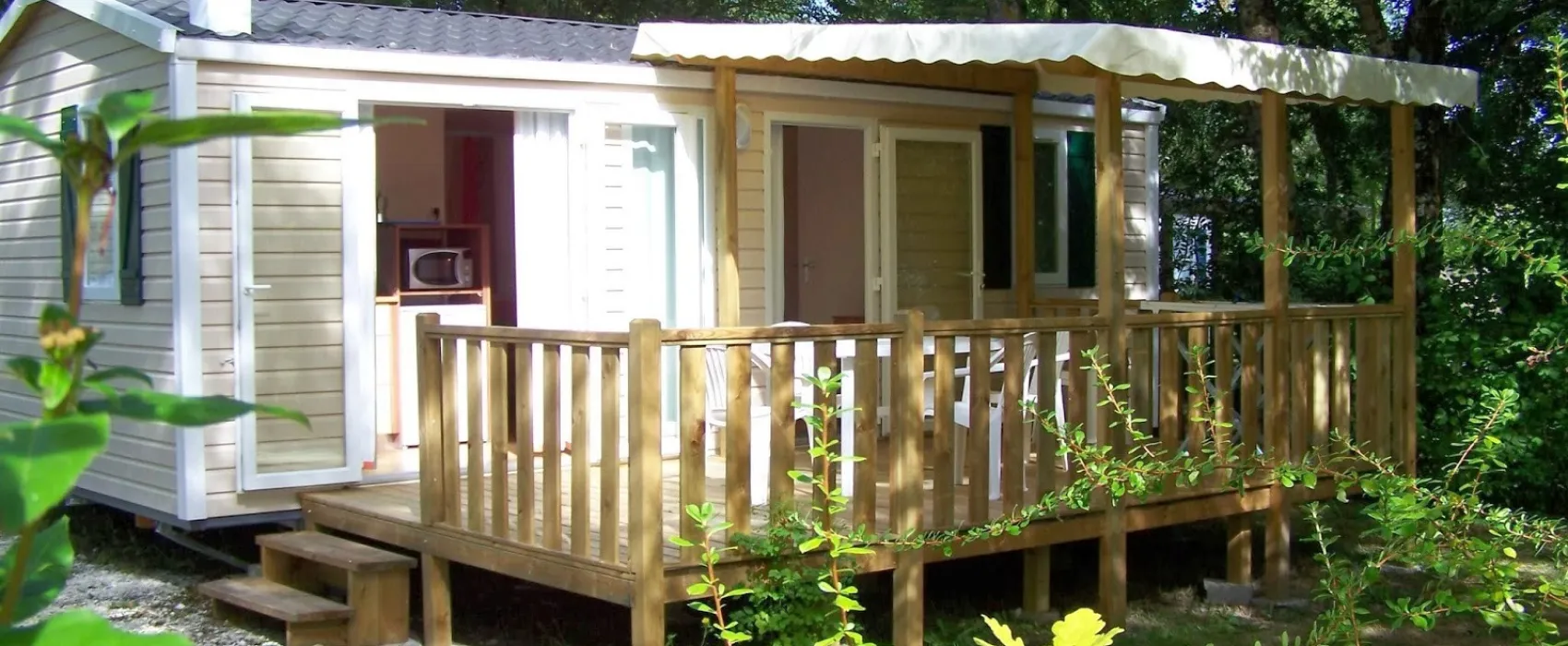 Camping Fleurs des Champs