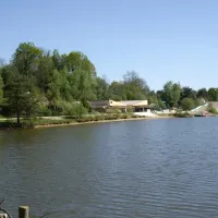 Camping Le Grand Lac  