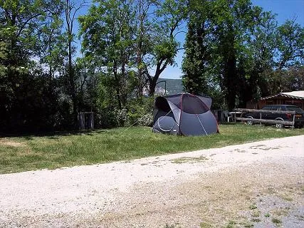 camping-floral-drme-p4zrl
