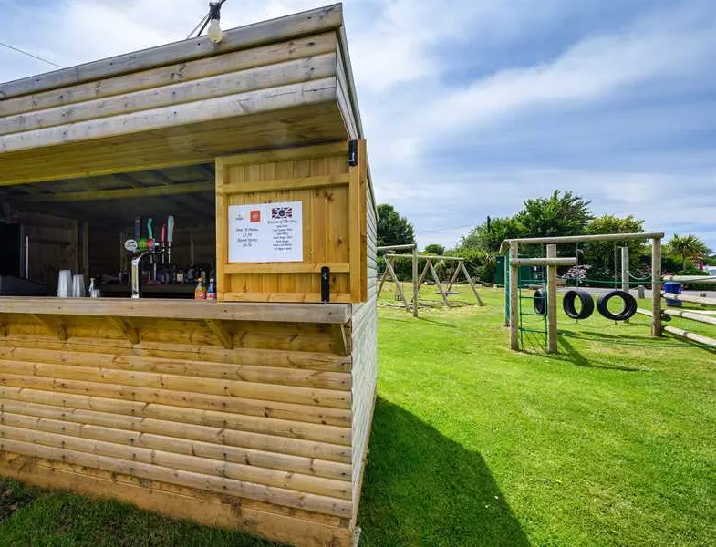 calloose-caravan-park-leedstown-8lqkh