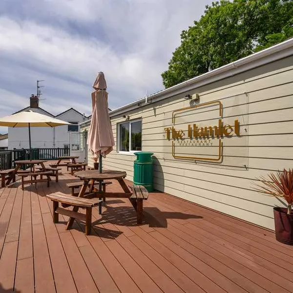 calloose-caravan-park-leedstown-aahf7