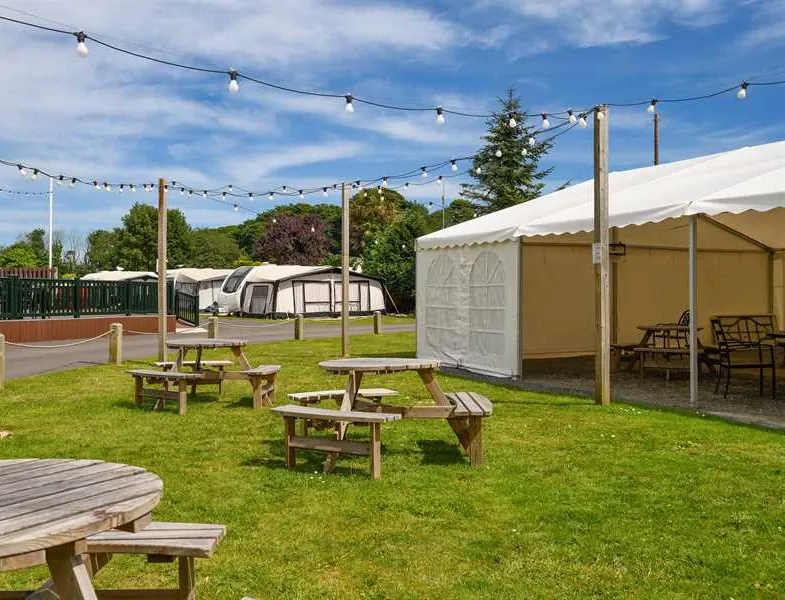 calloose-caravan-park-leedstown-hesoj