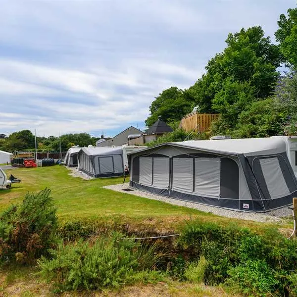 calloose-caravan-park-leedstown-yxawz