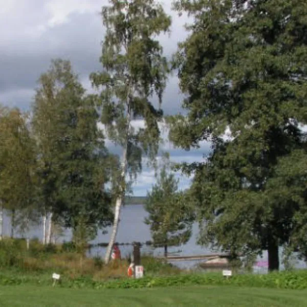 munkebergs-campingstugorvandrarhem-filipstad-hl6tm