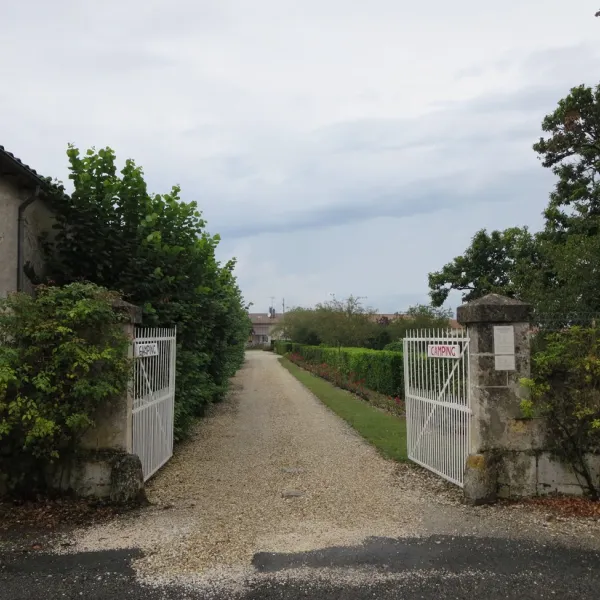 lestage-medoc-saint-seurin-de-cadourne-mijzl