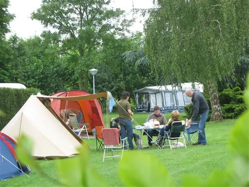 camping-de-schans-eck-en-wiel-hz9n6