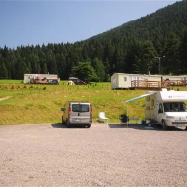 kemping-bystrina-demnovsk-dolina-cjykx