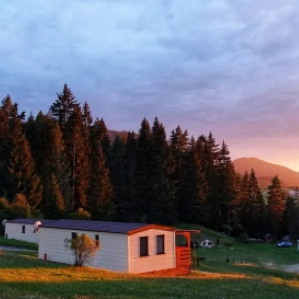 kemping-bystrina-demnovsk-dolina-kk6wl