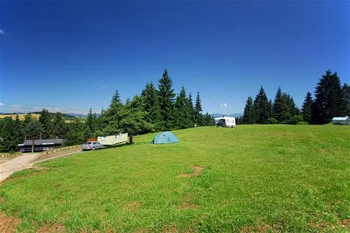 kemping-bystrina-demnovsk-dolina-ut6qo