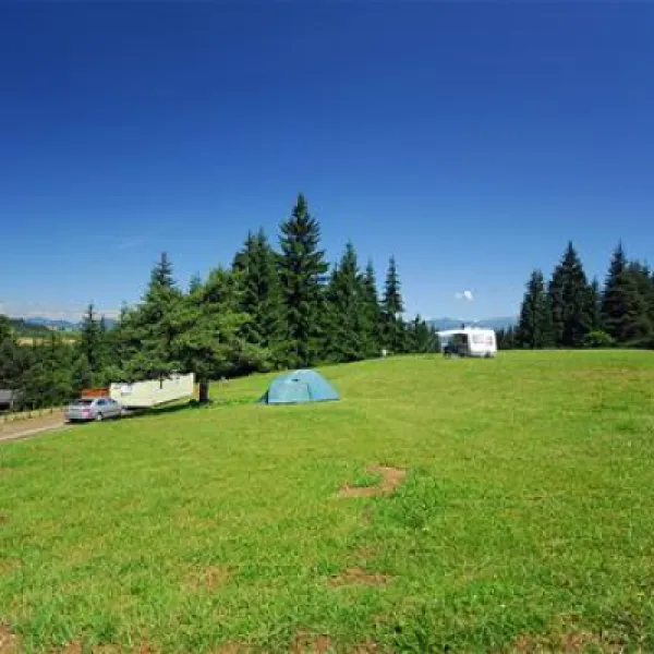kemping-bystrina-demnovsk-dolina-ut6qo
