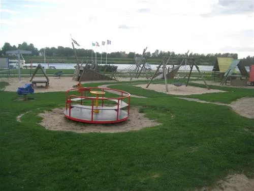 resort-marina-oolderhuuske-roermond-io3xd