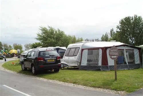 burnhamonsea-holiday-village-burnhamonsea-sq90k