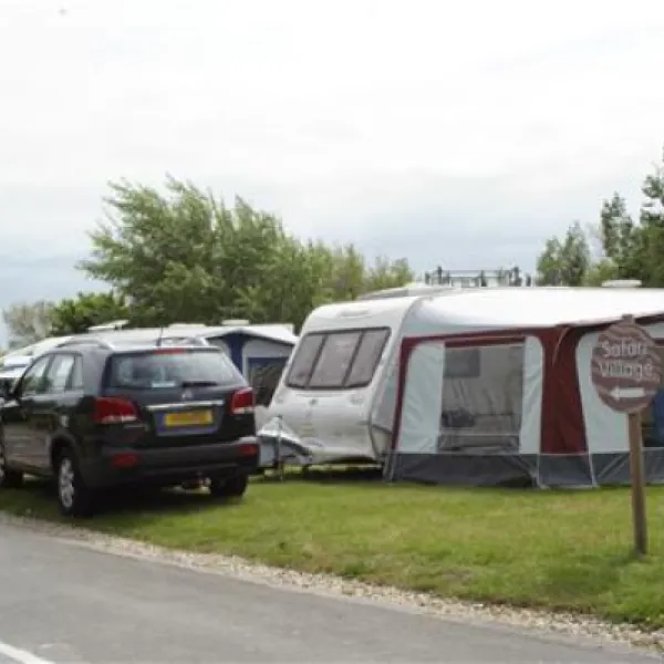 burnhamonsea-holiday-village-burnhamonsea-sq90k