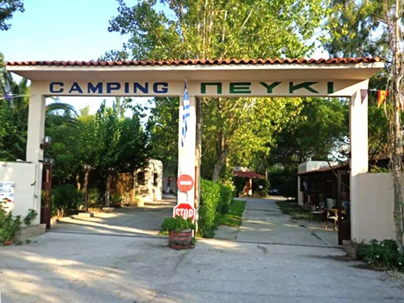 camping-pefki-4tplk