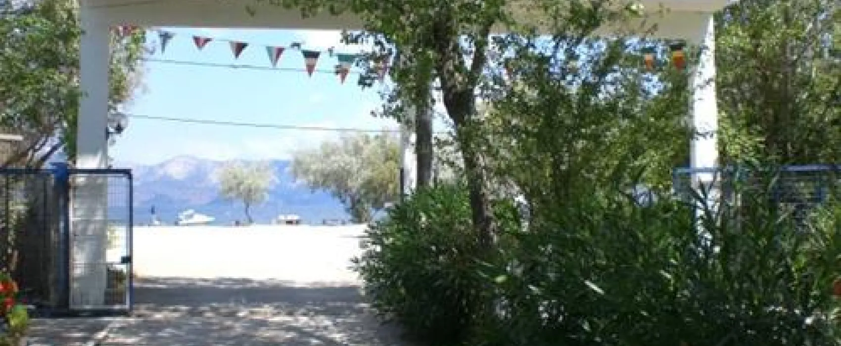 Camping Pefki