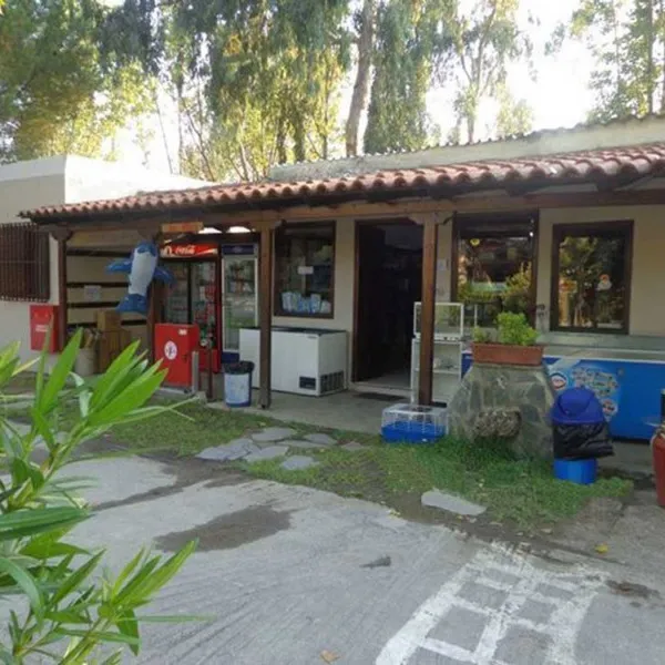 camping-pefki-plnbz