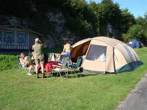 camping-talacker-ringgenberg-2qzwh