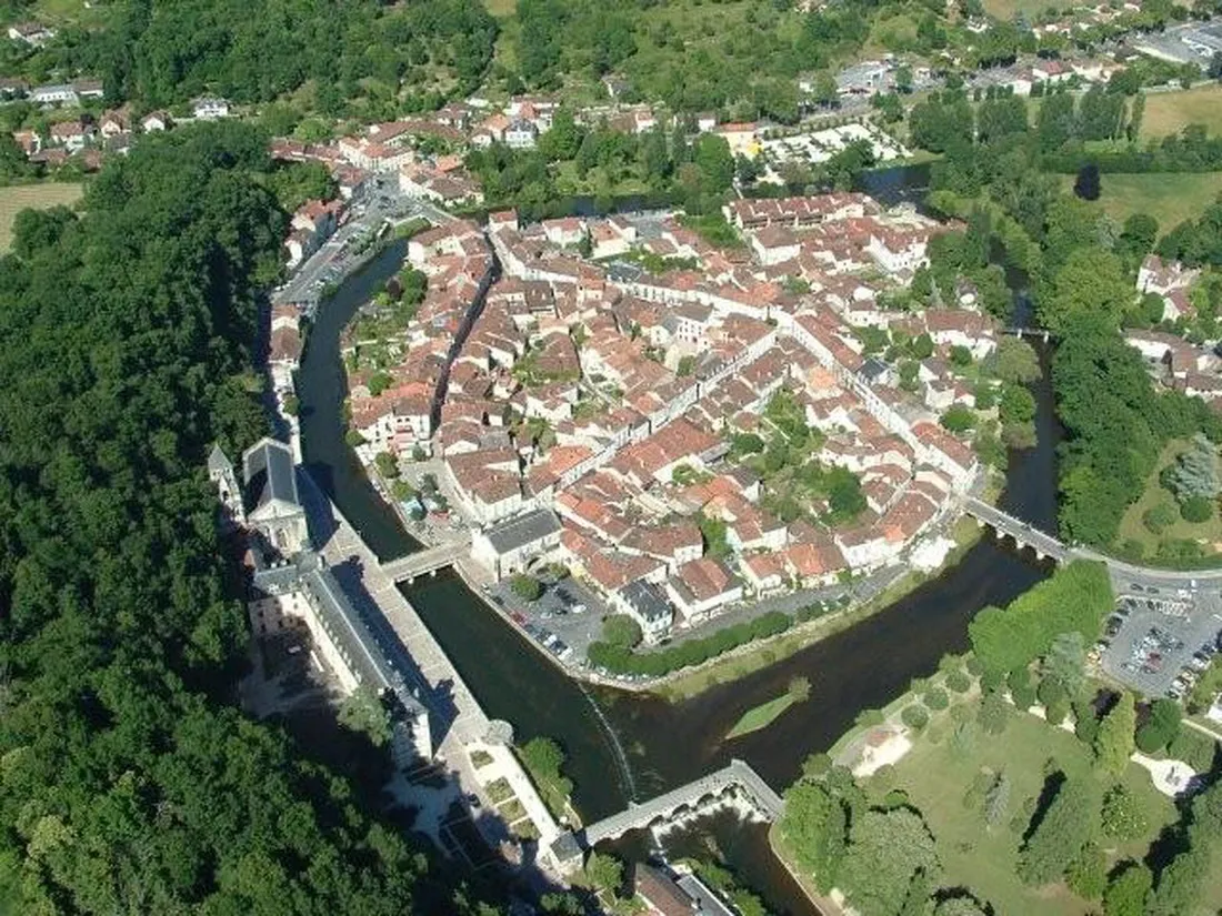 camping-puynadal-brantome-erjo9
