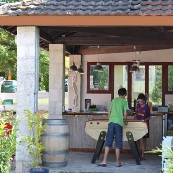 camping-puynadal-brantome-hx3qa