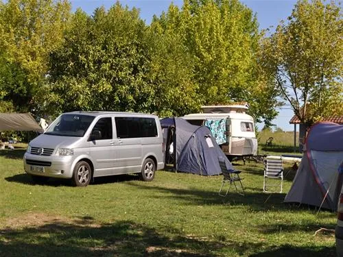 camping-puynadal-brantome-tef4t