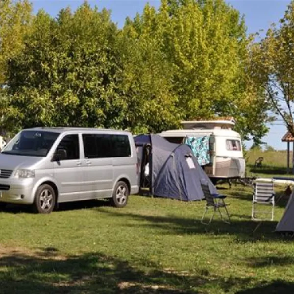 camping-puynadal-brantome-tef4t