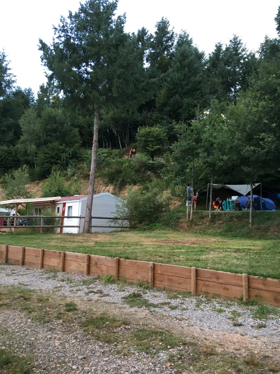 camping-le-viaduc-pers-ir87z