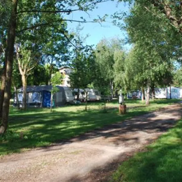 camping-de-la-gare-ur-hcqry