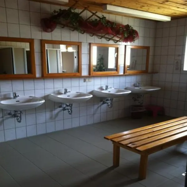 campingland-bernrieder-winkl-bernried-ab4zs