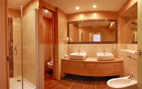 camping-bungalows-adler-naturns-3ga6t