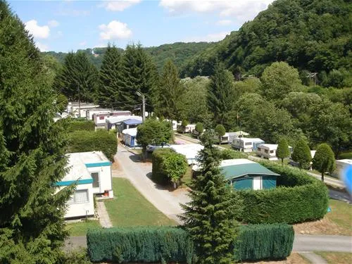 camping-paradiso-furfooz-yk385