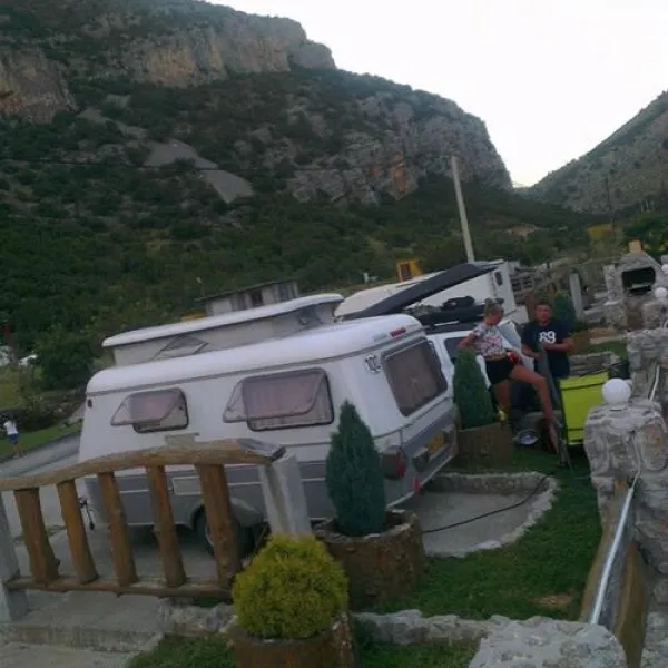 camping-izvorhostel-izvor-podgorica-cwifa
