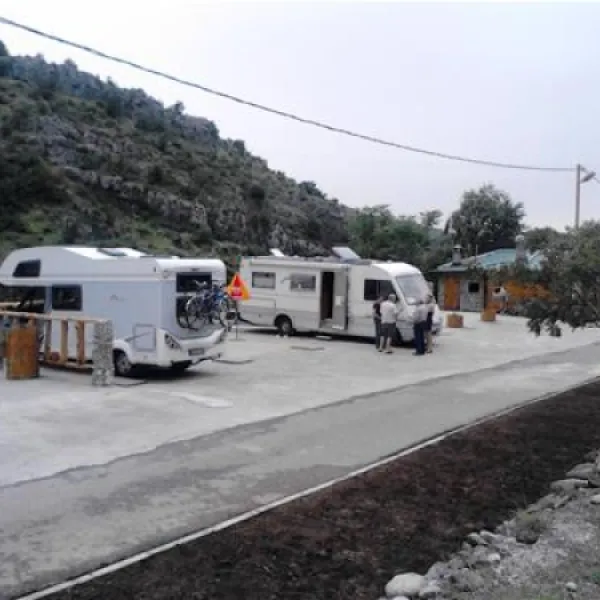 camping-izvorhostel-izvor-podgorica-z7don