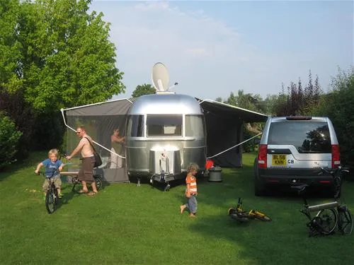 caravaning-des-4-vents-crvecoeur-en-brie-byplv