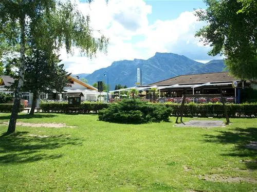 campeggio-al-pescatore-calceranica-al-lago-apgq1