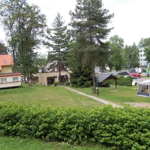 autocampingpark-jelenia-gra-kdfoz
