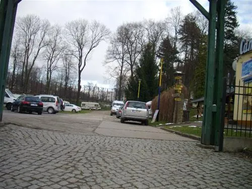 autocampingpark-jelenia-gra-qz0jk