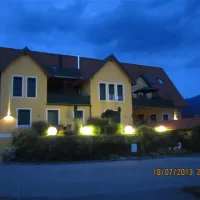 50plus-campingpark-fisching-weisskirchen-yhw4d